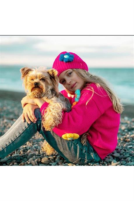 Kız Çocuk Papatya Nakışlı Triko Hırka Kot Pantolon Bere 3'lü Takım Fuşya 10 Yaş