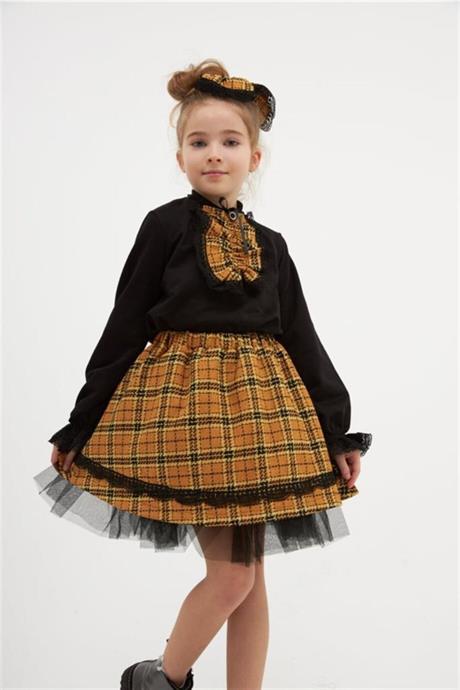 Kız Çocuk Parça Detaylı Siyah Bluz Ekose Desenli Etek Toka 3'lü Takım Hardal 10 Yaş