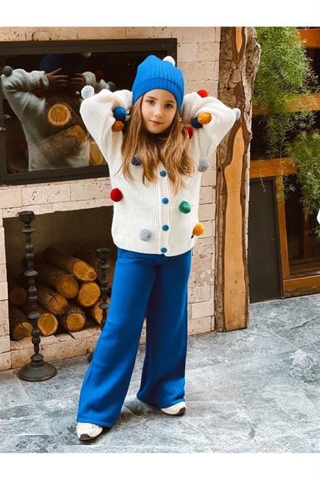 Kız Çocuk Ponponlu Beyaz Triko Hırka Kolsuz Iç Badi Triko Pantolon Bere 4'lü Takım SAKS 4 Yaş