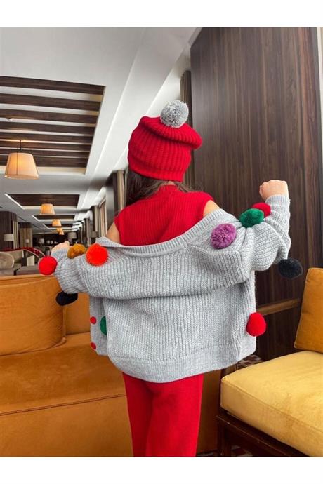 Kız Çocuk Ponponlu Gri Triko Hırka Kolsuz Iç Badi Triko Pantolon Bere 4'lü Takım Kırmızı 10 Yaş
