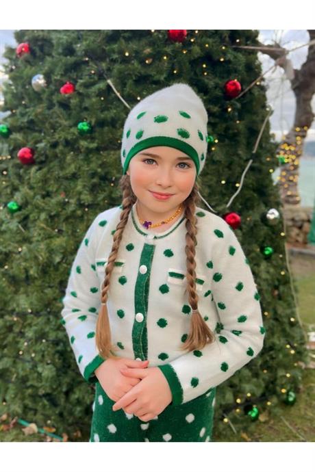 Kız Çocuk Puantiye Desen Triko Hırka Pantolon Bere 3'lü Takım Yeşil 4 Yaş