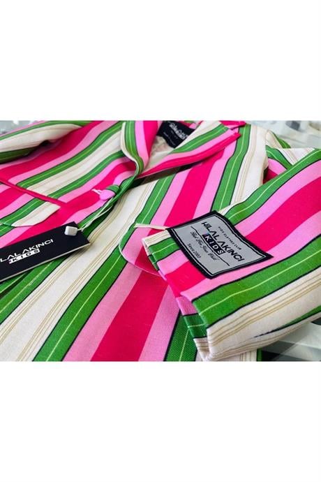 Kız Çocuk Renkli Çizgili Logo Detaylı Blazer Ceket Düğmeli İspanyol Paça Pantolon 2'li Takım Pembe 4 Yaş