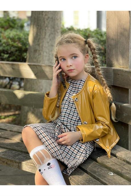 Kız Çocuk Sarı Rugan Ceket Kazayağı Desenli Elbise 2'li Takım SARI 12 Yaş