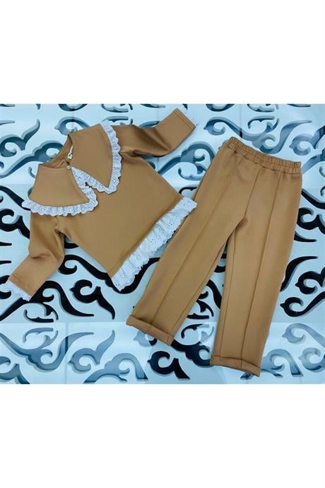 Kız Çocuk Seyyar Yaka Bluz Brode Detaylı 2'li Takım Kahverengi 4 Yaş