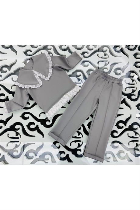 Kız Çocuk Seyyar Yaka Bluz Brode Detaylı 2'li Takım Gri 6 Yaş