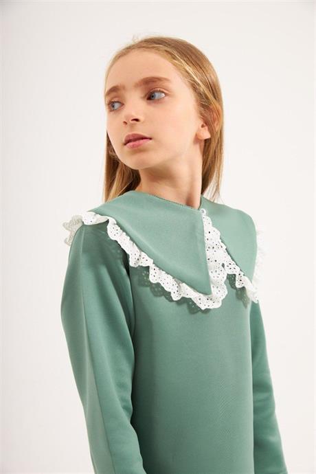 Kız Çocuk Seyyar Yaka Bluz Brode Detaylı 2'li Takım Yeşil 10 Yaş