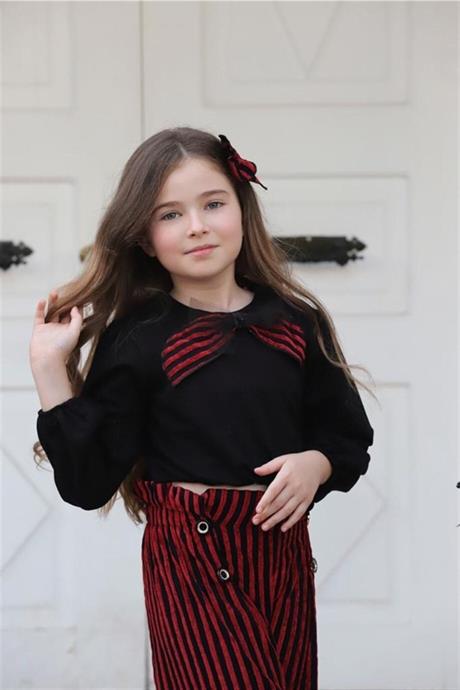 Kız Çocuk Siyah Bluz Çizgili Pantolon Toka 3'lü Takım Kırmızı 4 Yaş