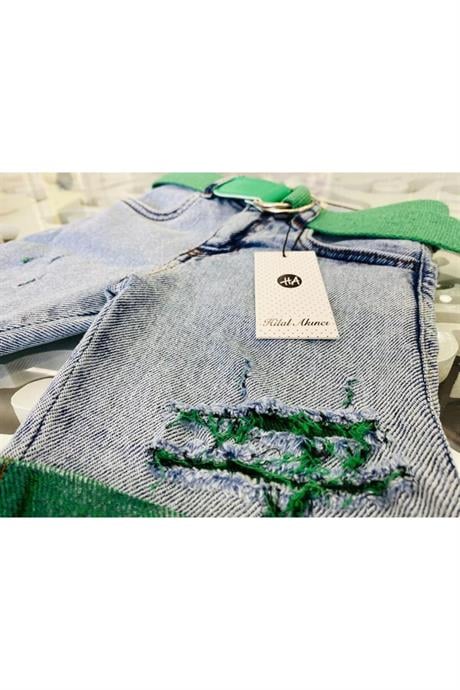 Kız Çocuk Süzene Nakışlı Tişört Yırtık Detaylı Renkli Kemerli Kot Şort Şapka 4'lü Takım Yeşil 10 Yaş