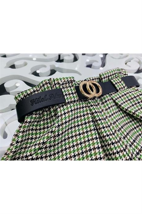 Kız Çocuk Triko Kazak Kazayağı Model Şort Kemer Siyah Çorap 4'lü Takım Yeşil 12 Yaş