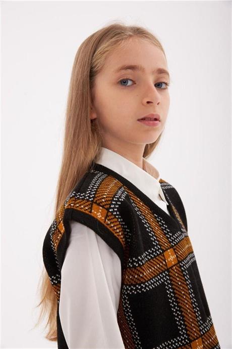 Kız Çocuk V Yaka Triko Süveter Beyaz Gömlek Kareli Pantolon 3'lü Takım Hardal 8 Yaş