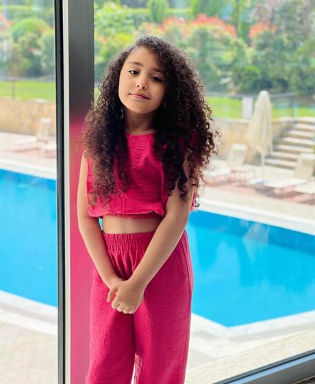 Kız Çocuk Vatkalı Keten Bluz Paçada Pens Detaylı Harem Pantolon 2'li Takım Fuşya 8 Yaş