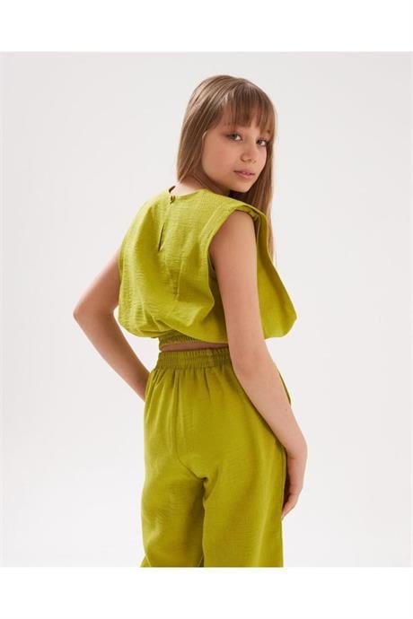 Kız Çocuk Vatkalı Keten Bluz Paçada Pens Detaylı Harem Pantolon 2'li Takım Yeşil 4 Yaş