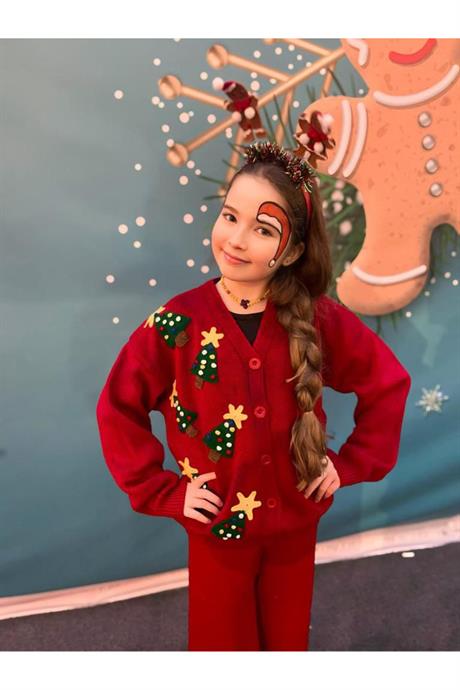 Kız Çocuk Yeni Yıl Temalı Triko Hırka Bere Pantolon 3'lü Takım Kırmızı 12 Yaş