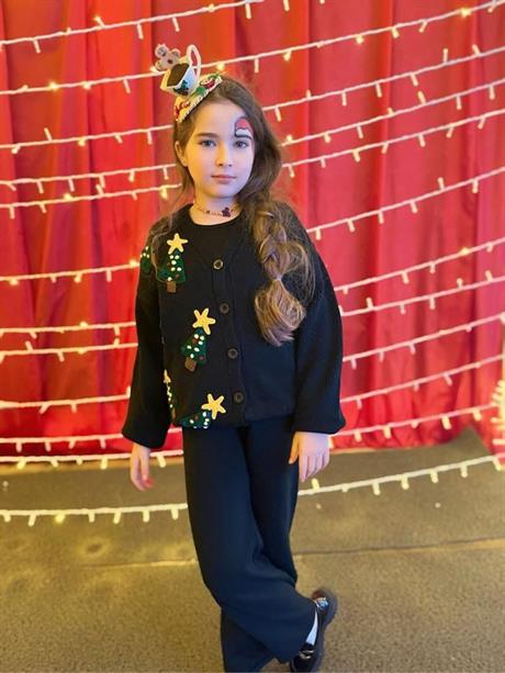 Kız Çocuk Yeni Yıl Temalı Triko Hırka Bere Pantolon 3'lü Takım Lacivert 6 Yaş