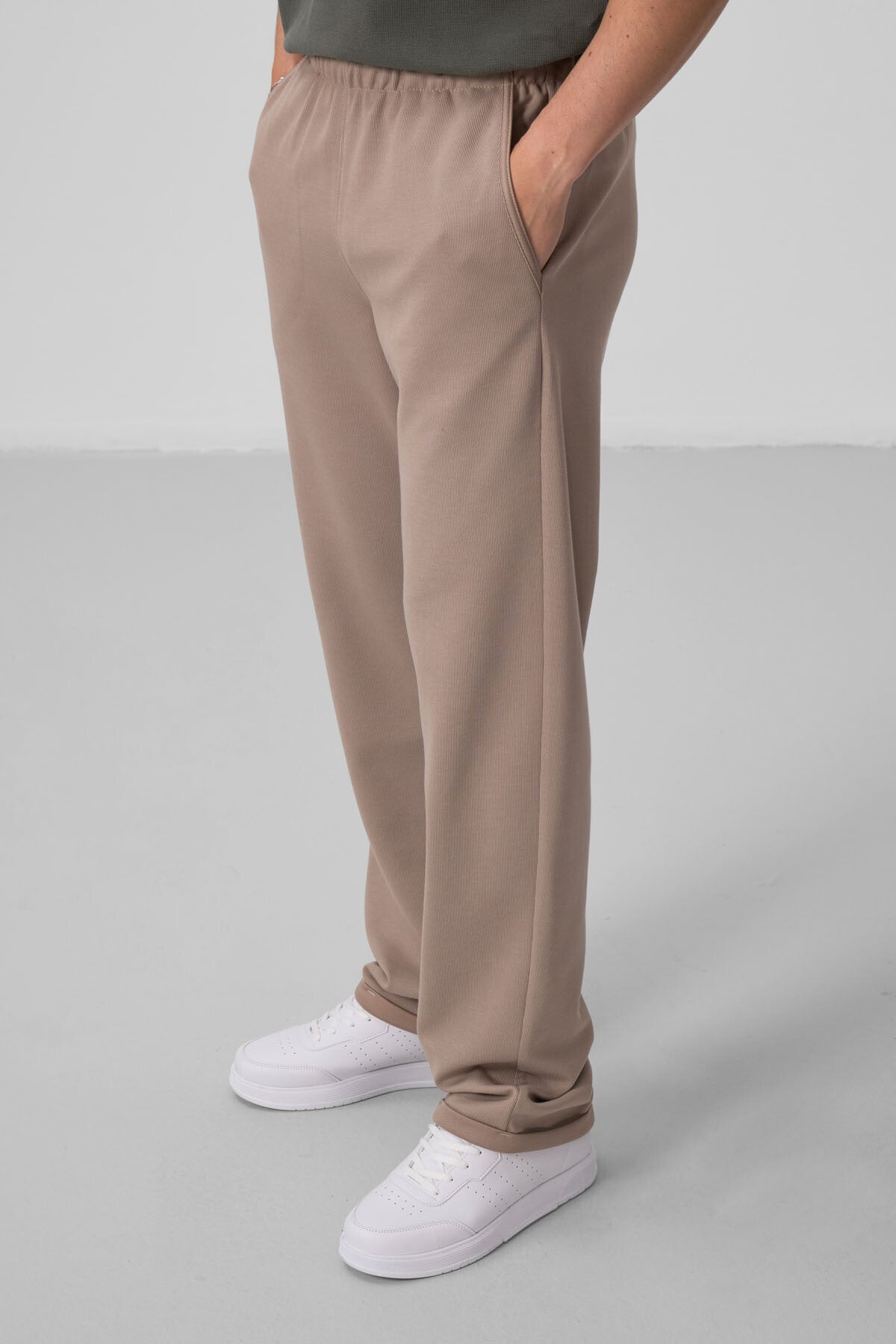 Koyu Bej Yüzeyi Dokulu Rahat Form Palazzo Erkek Pantolon - 82164