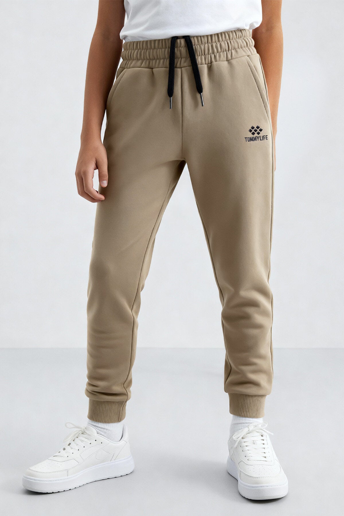 Koyu Bej Standart Fit Manşetli İnce Erkek Çocuk Eşofman Alt - 11062