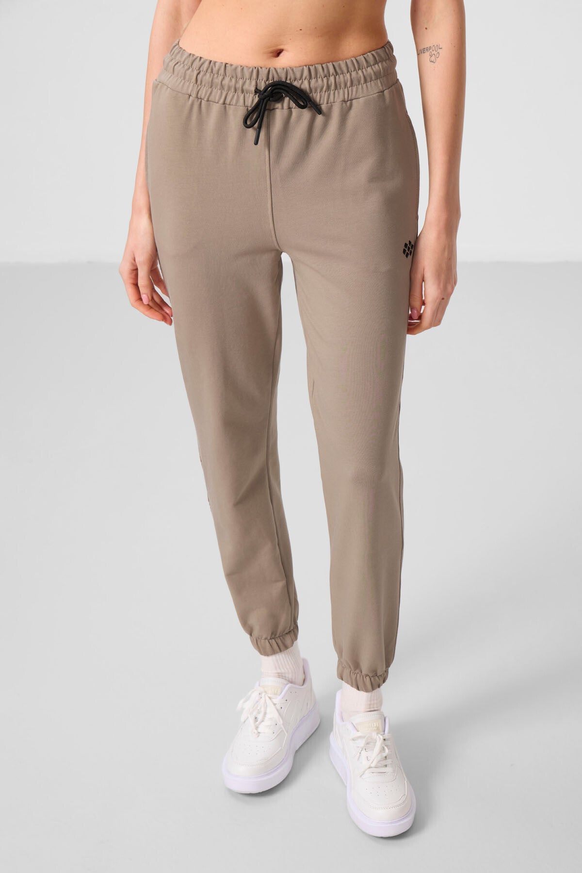 Koyu Bej Dik Yaka Fermuarlı Rahat Form Kadın Eşofman Tunik Takım - 95345