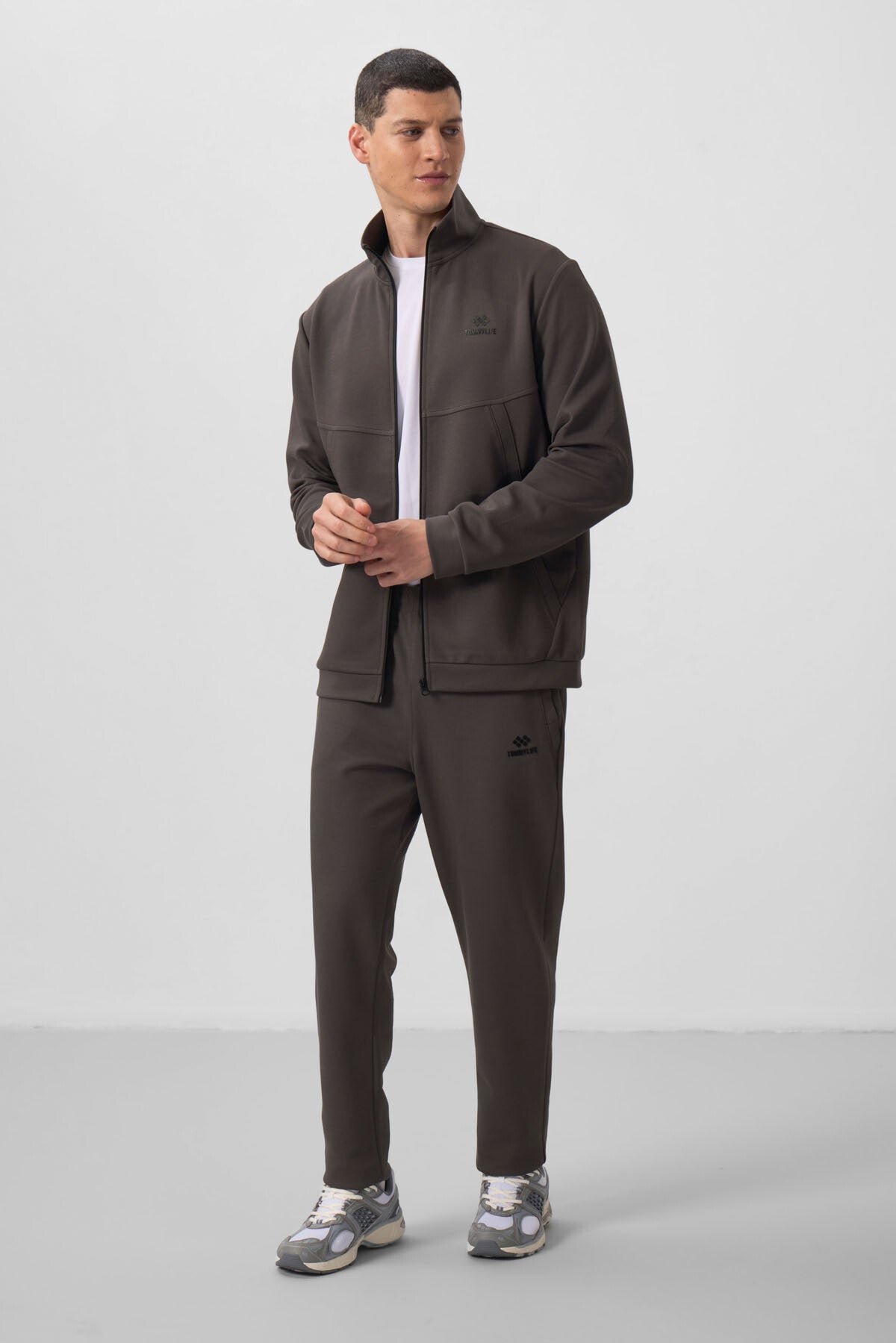 Koyu Gri Yüzeyi Dokulu Rahat Form Erkek Eşofman Takım - 85273