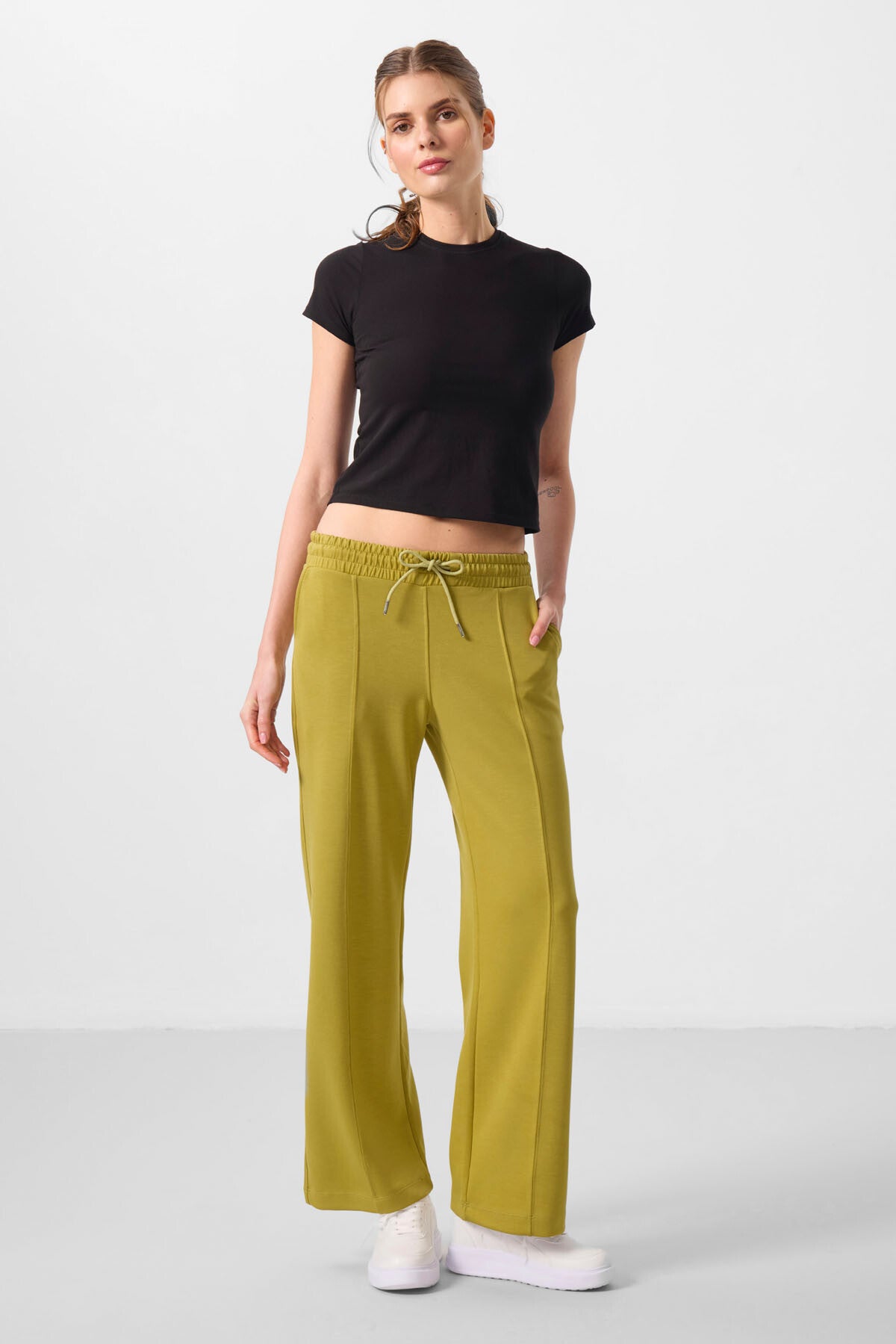 Koyu Hardal Yumuşak Dokulu Cepli Ön Dikiş Detaylı Kadın Palazzo Pantolon - 94670