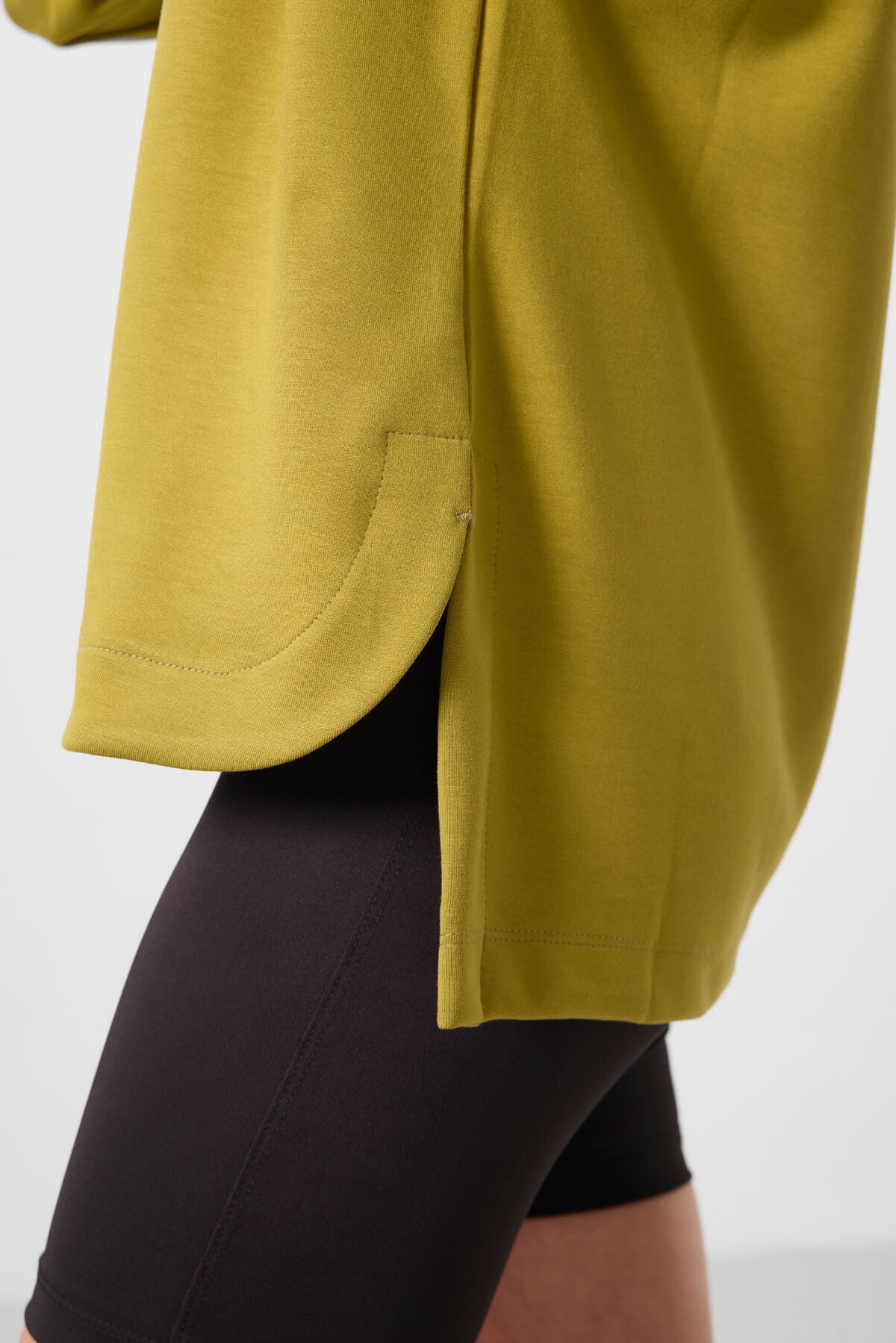 Koyu Hardal Yumuşak Dokulu O Yaka Rahat Form Kadın Tunik Sweatshirt - 97305