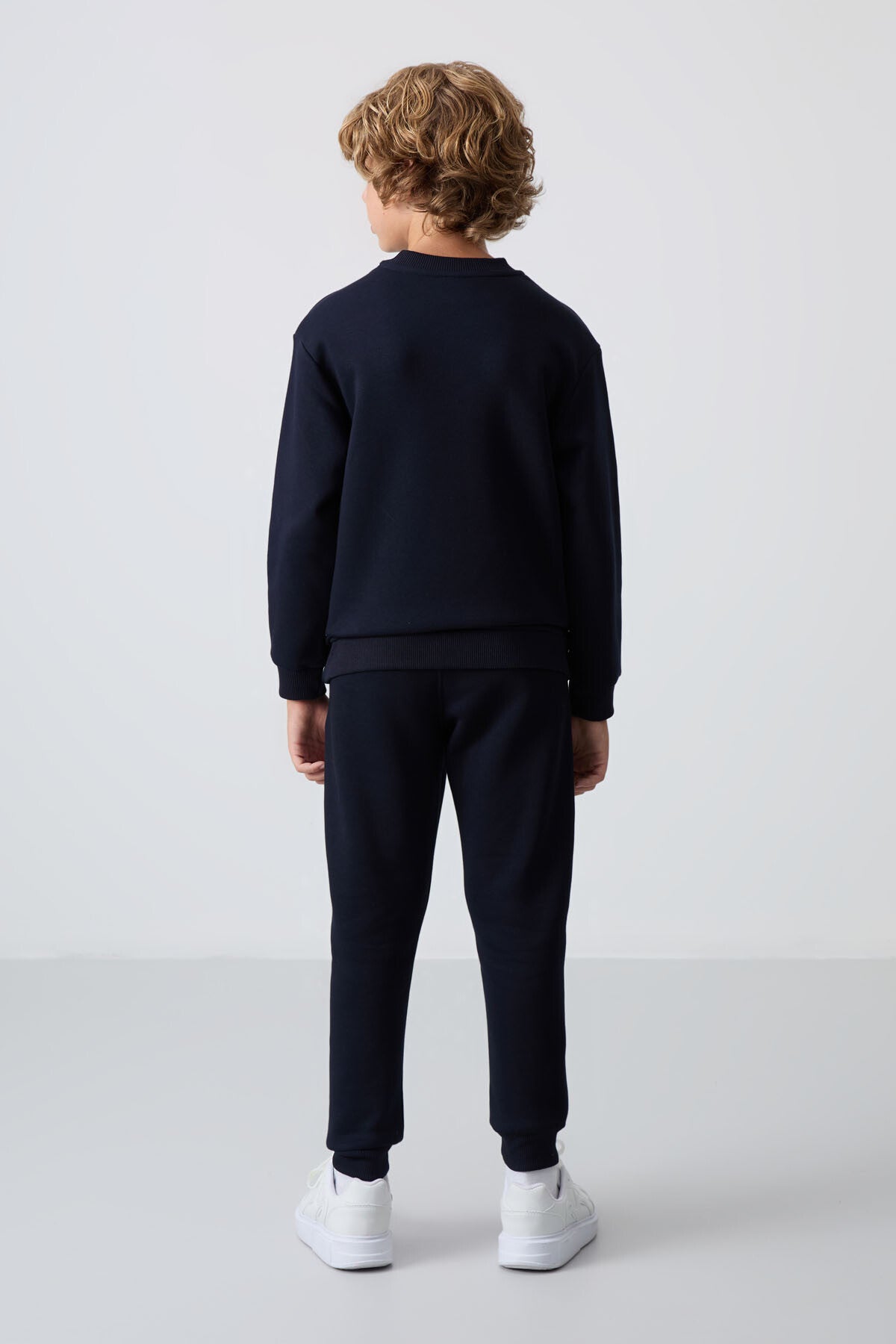 Lacivert Pamuklu Kalın İçi Tüylü Standart Fit Nakışlı Erkek Çocuk Eşofman Takım - 11249