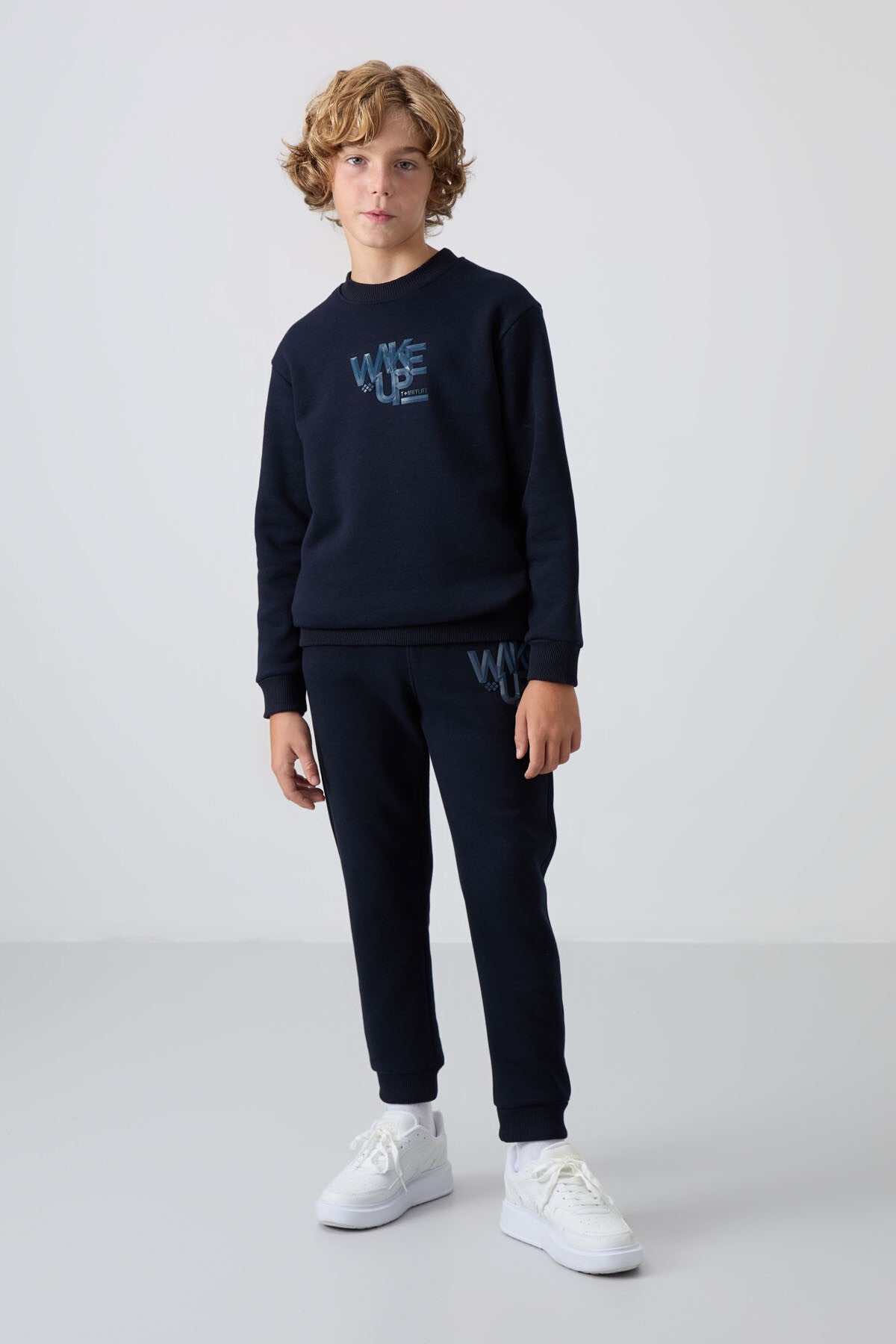 Lacivert Pamuklu Kalın İçi Tüylü Standart Fit Baskılı Erkek Çocuk Eşofman Takım - 11253