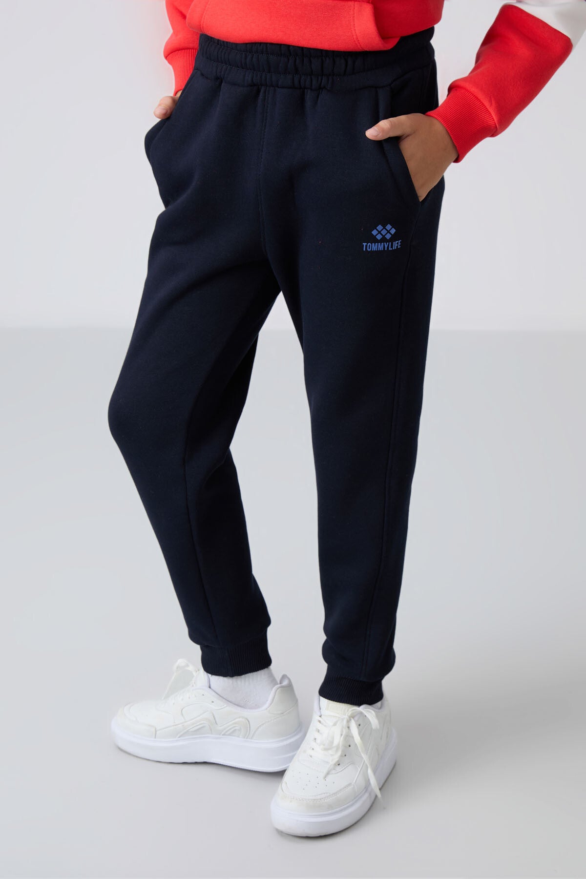 Lacivert Pamuklu Kalın İçi Tüylü Standart Fit Nakışlı Erkek Çocuk Eşofman Takım - 11255