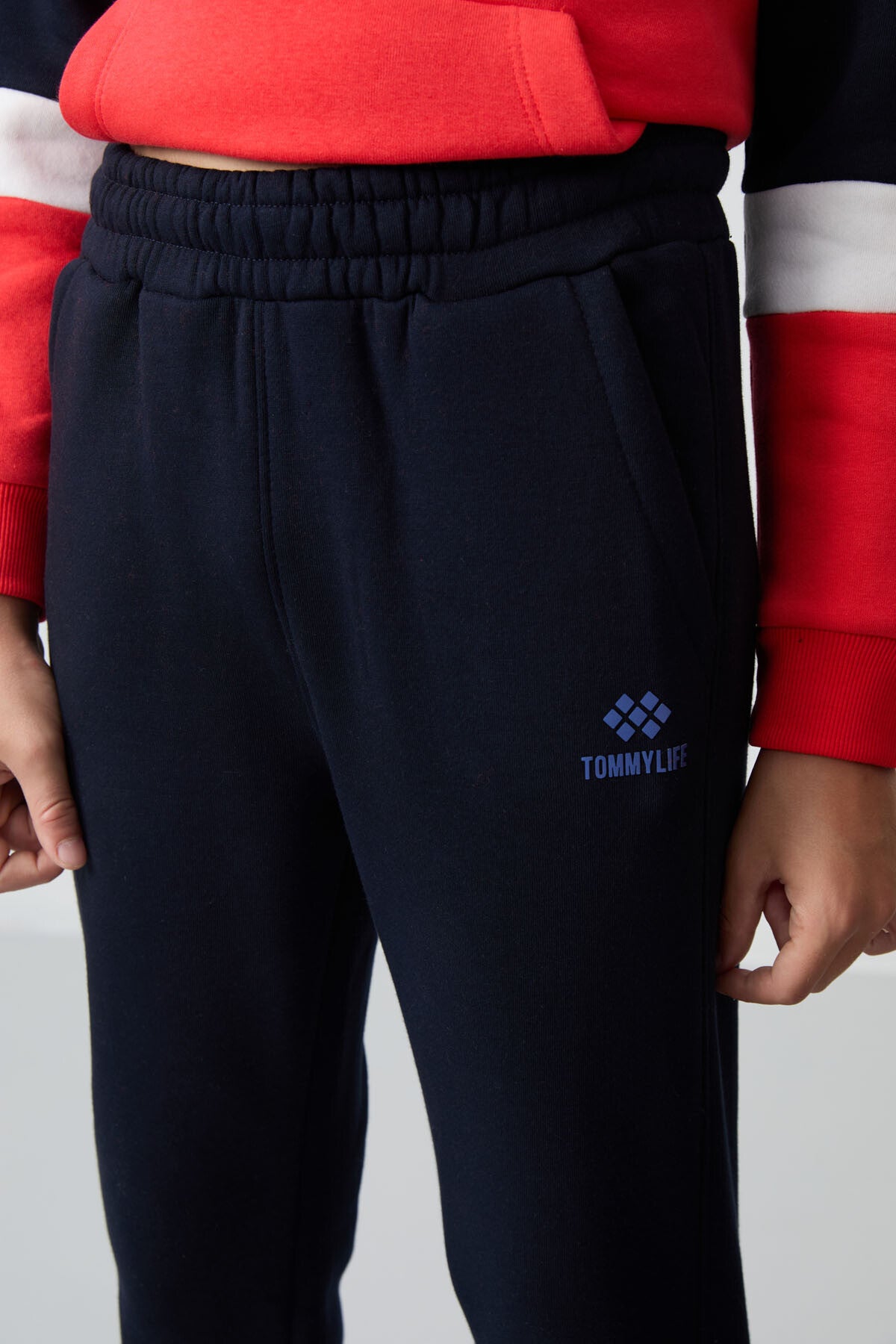 Lacivert Pamuklu Kalın İçi Tüylü Standart Fit Nakışlı Erkek Çocuk Eşofman Takım - 11255