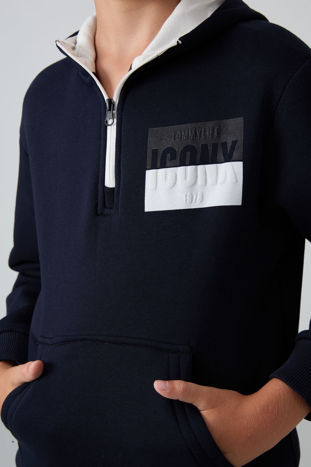 Lacivert Pamuklu Kalın İçi Tüylü Standart Fit Baskılı Erkek Çocuk Eşofman Takım - 11246