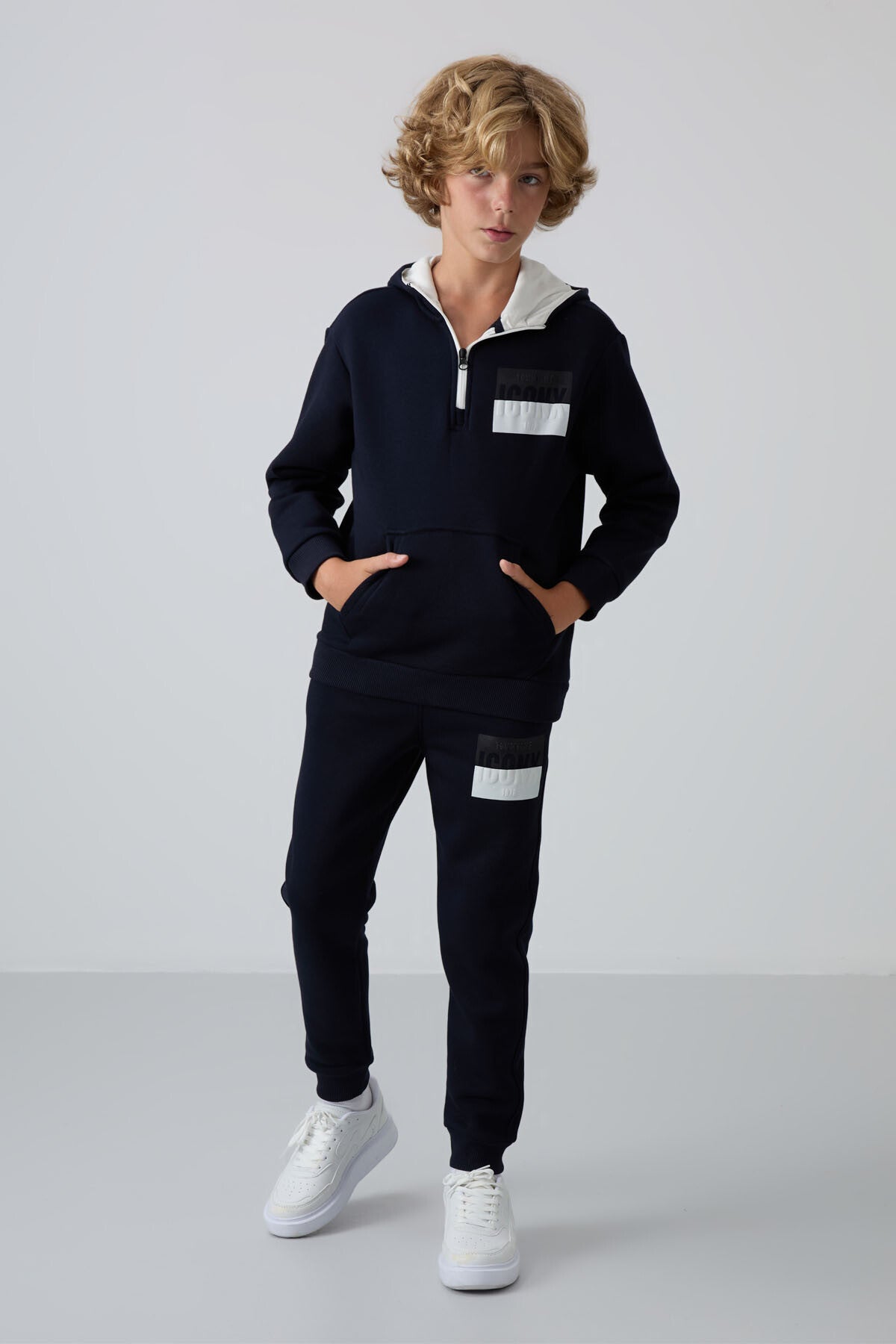 Lacivert Pamuklu Kalın İçi Tüylü Standart Fit Baskılı Erkek Çocuk Eşofman Takım - 11246