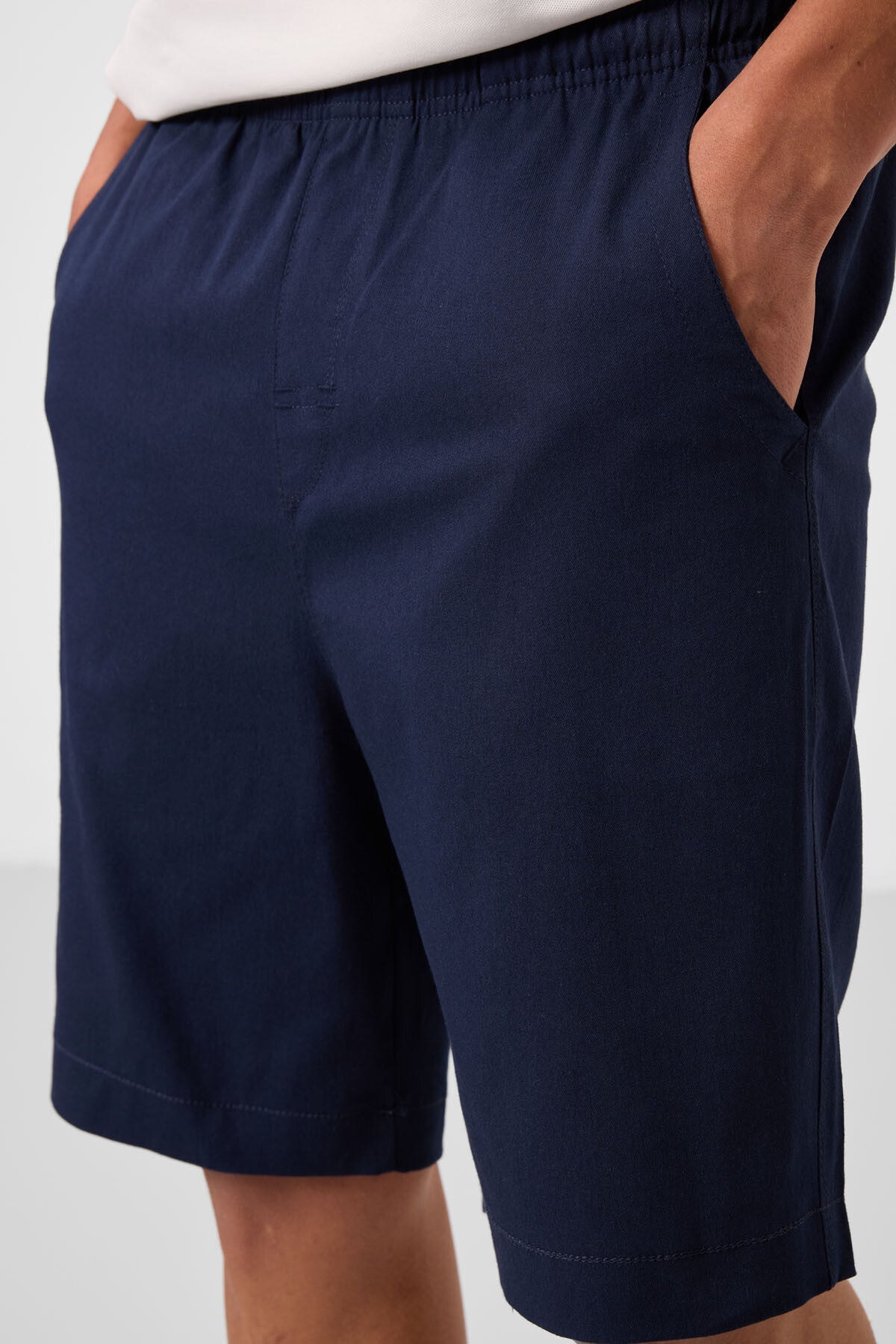 Lacivert Standart Fit Dokuma Hafif Esnek Chino Erkek Şort - 81293