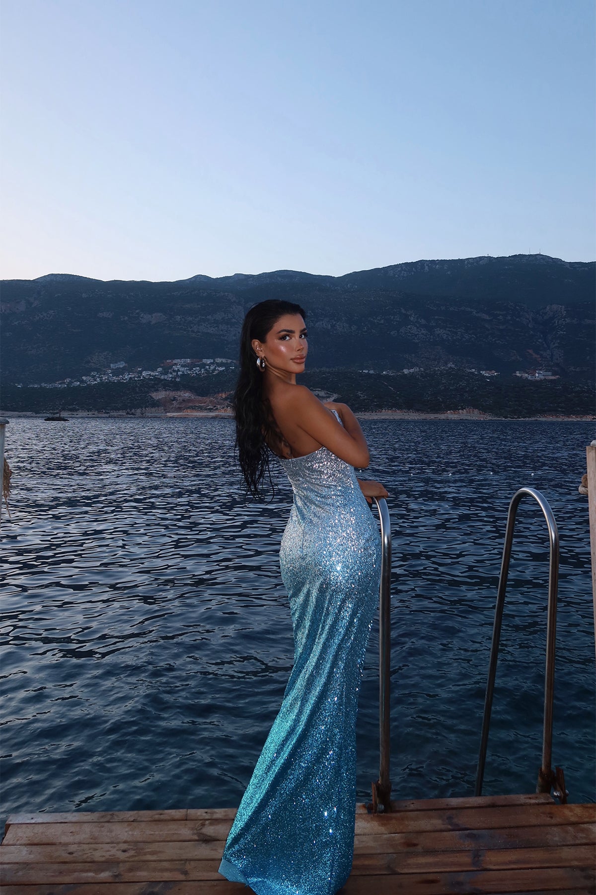 Mavi Toulon Uzun Yırtmaçlı Elbise ATE-3076