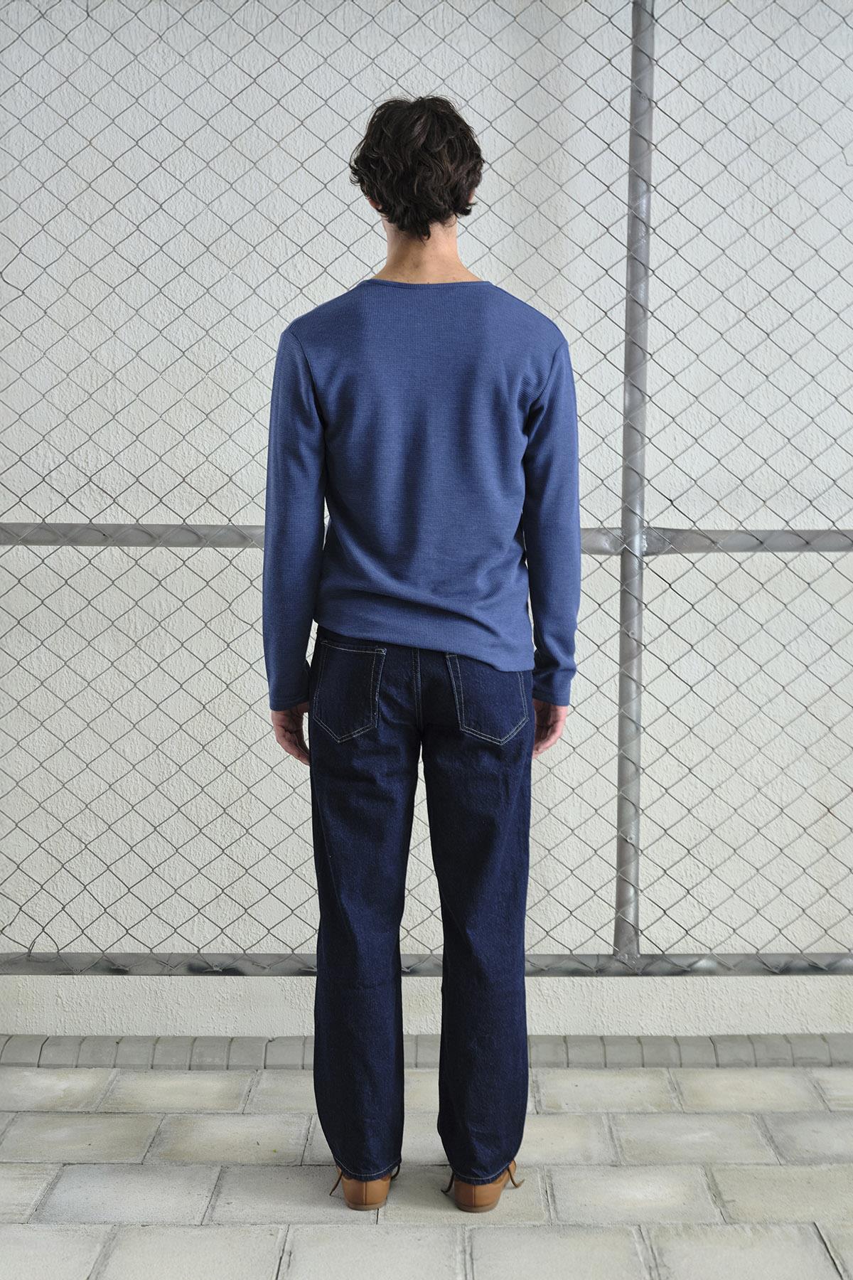 METAL ÇITÇITLI UZUN KOLLU INDIGO T-SHIRT