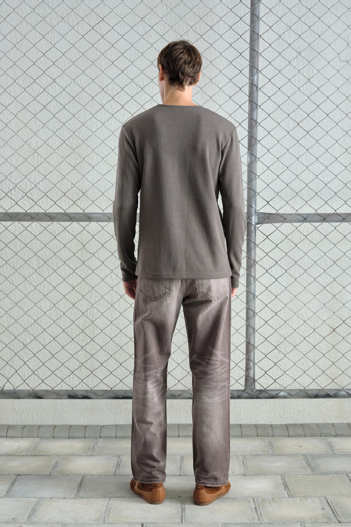 METAL ÇITÇITLI UZUN KOLLU VİZON T-SHIRT