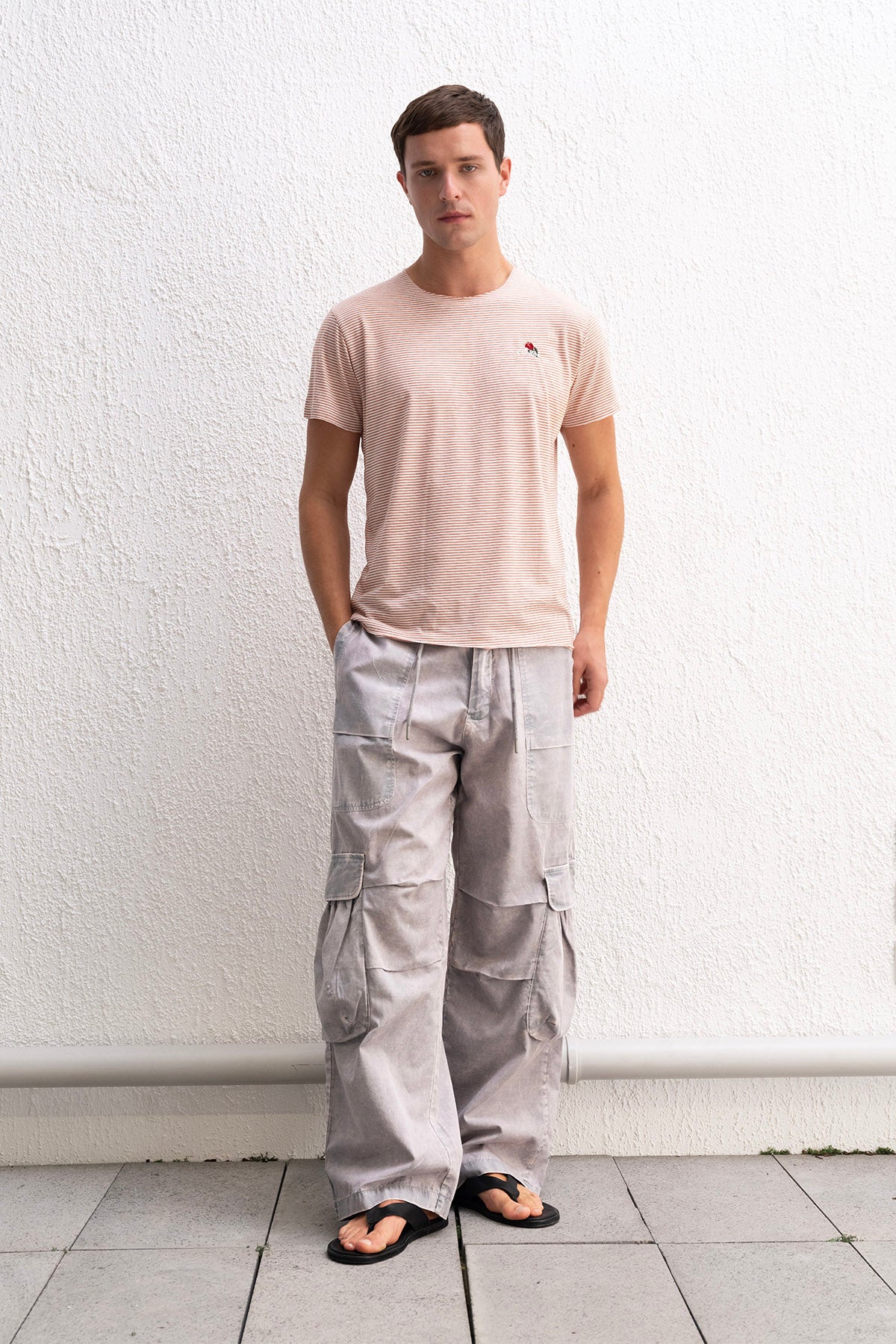 NAKIŞ DETAYLI ÇİZGİLİ KİREMİT T-SHIRT - KİREMİT L