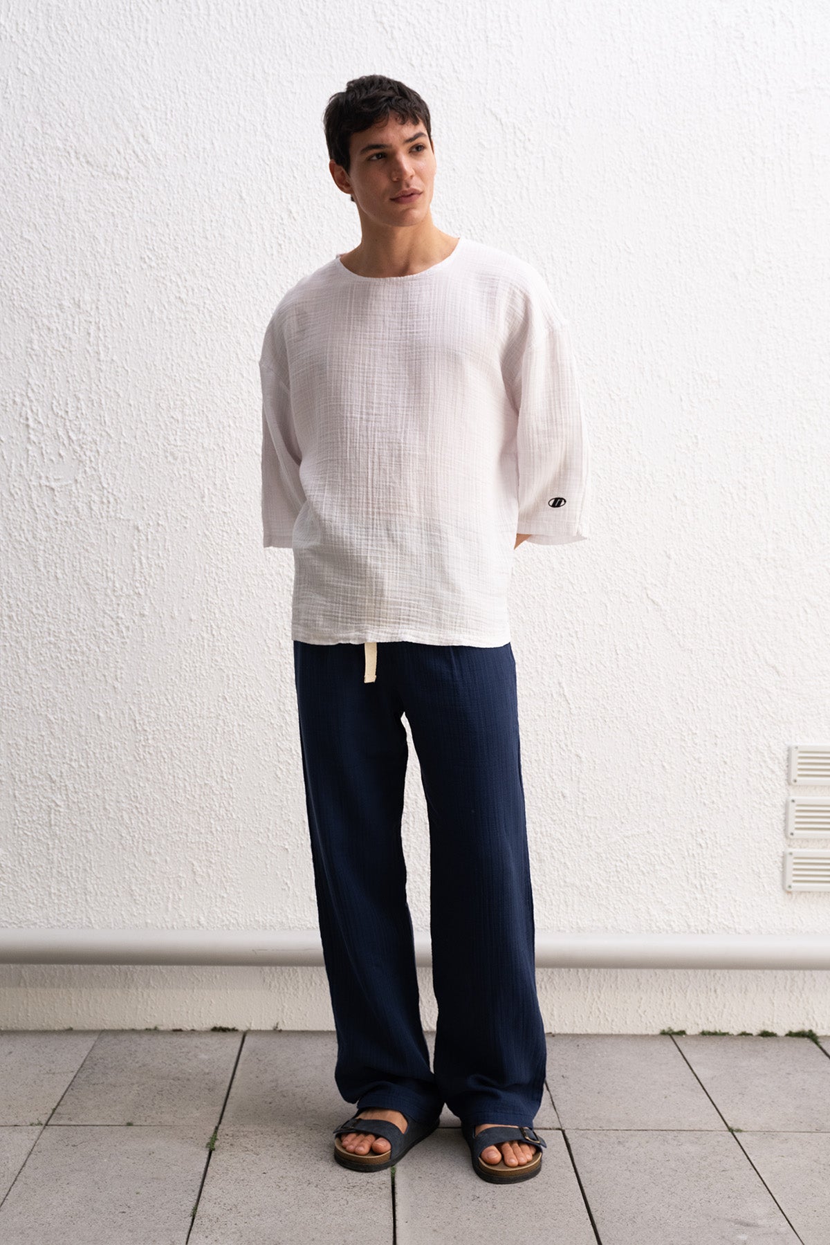 NAKIŞLI DOKULU BEYAZ T-SHIRT - BEYAZ L