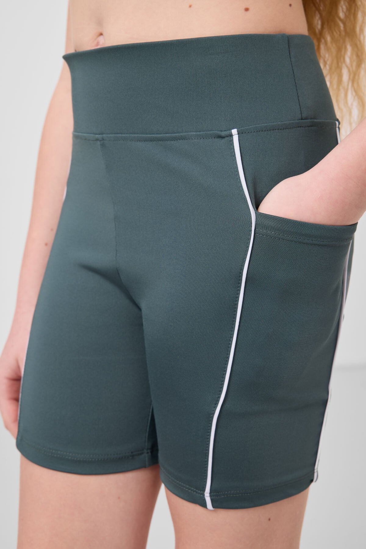 Orman Yeşili Esnek Standart Fit Basic Performans Kız Çocuk Tayt - 75189