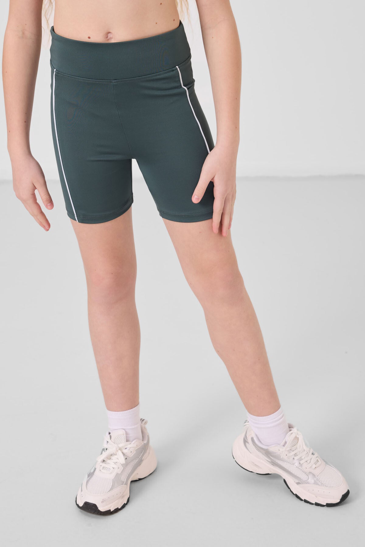 Orman Yeşili Esnek Standart Fit Basic Performans Kız Çocuk Tayt - 75189