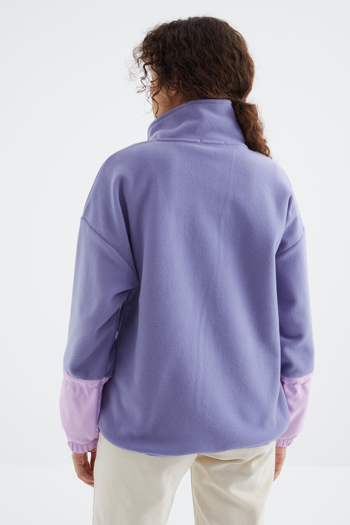 Açık Eflatun Etek Ucu Büzgülü Yarım Fermuarlı Oversize Kadın Polar Sweatshirt - 97238