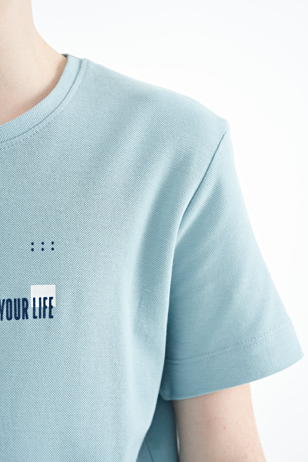 Açık Mavi Baskı Detaylı O Yaka Standart Kalıp Erkek Çocuk T-Shirt - 11117