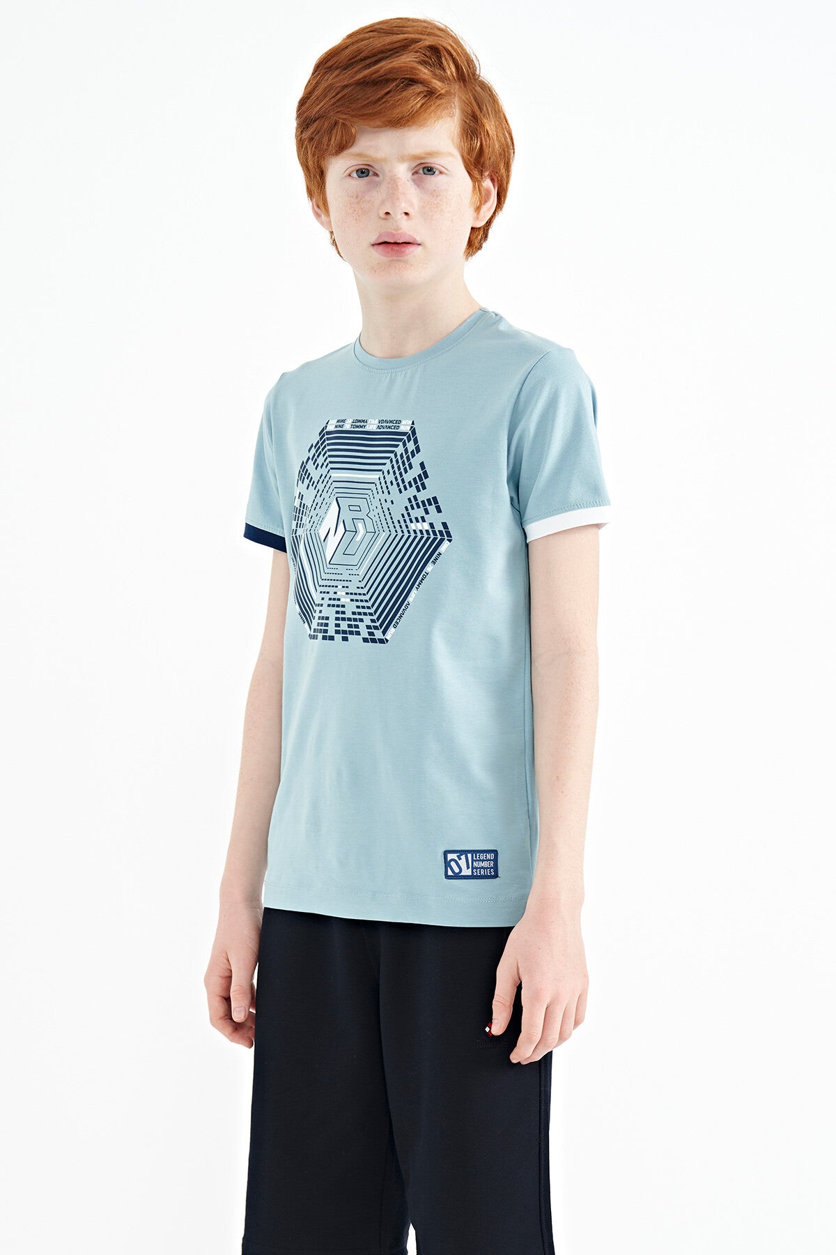Açık Mavi Kol Ucu Renkli Detaylı Baskılı Standart Kalıp Erkek Çocuk T-Shirt - 11156
