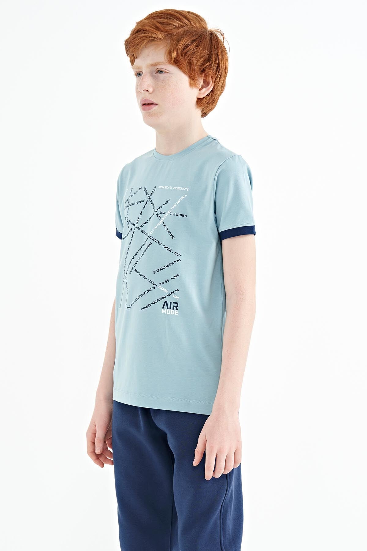 Açık Mavi Minimal Yazı Baskılı Standart Kalıp O Yaka Erkek Çocuk T-Shirt - 11132
