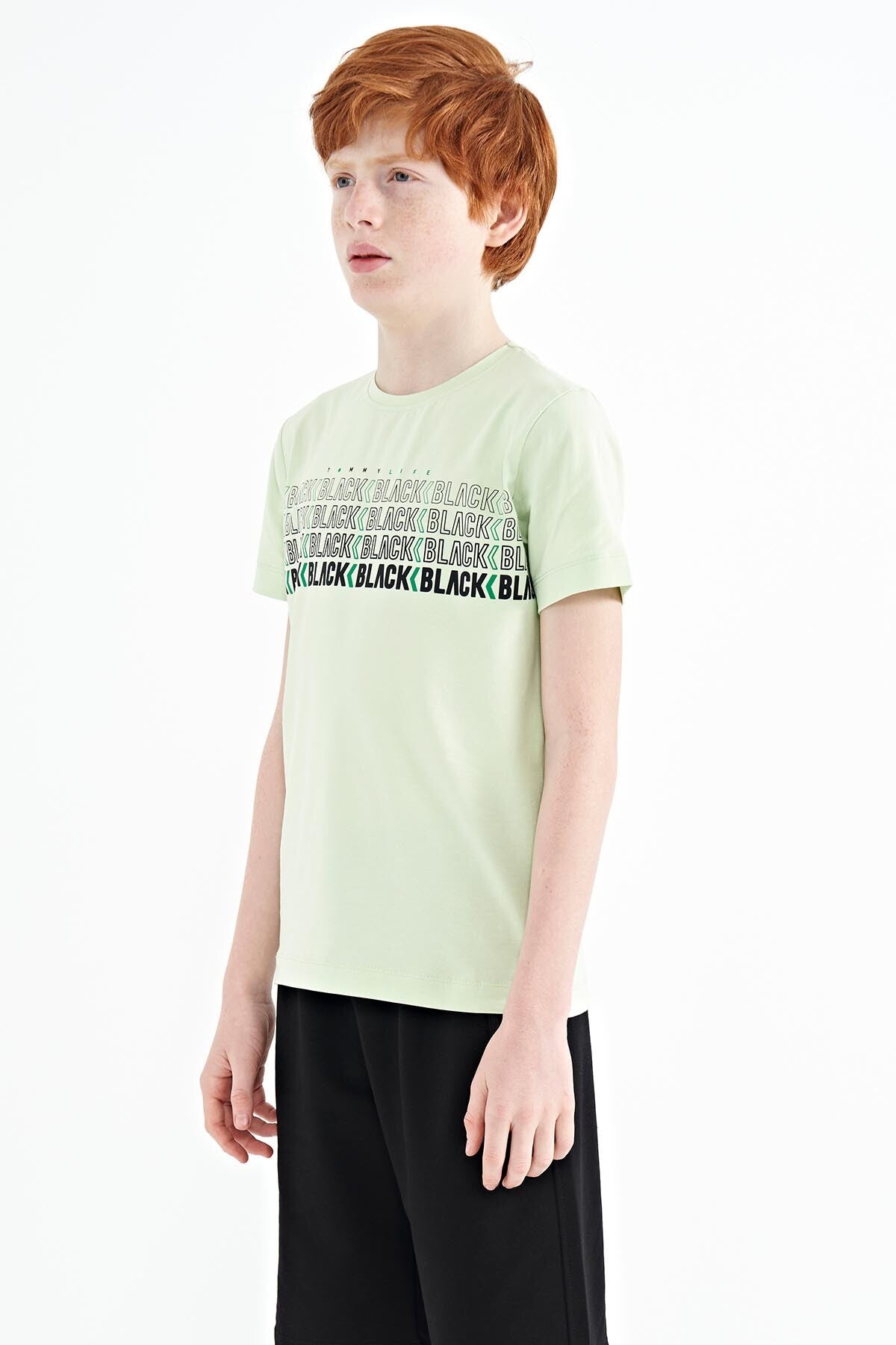 Açık Yeşil Yazı Baskılı O Yaka Standart Kalıp Erkek Çocuk T-Shirt - 11149