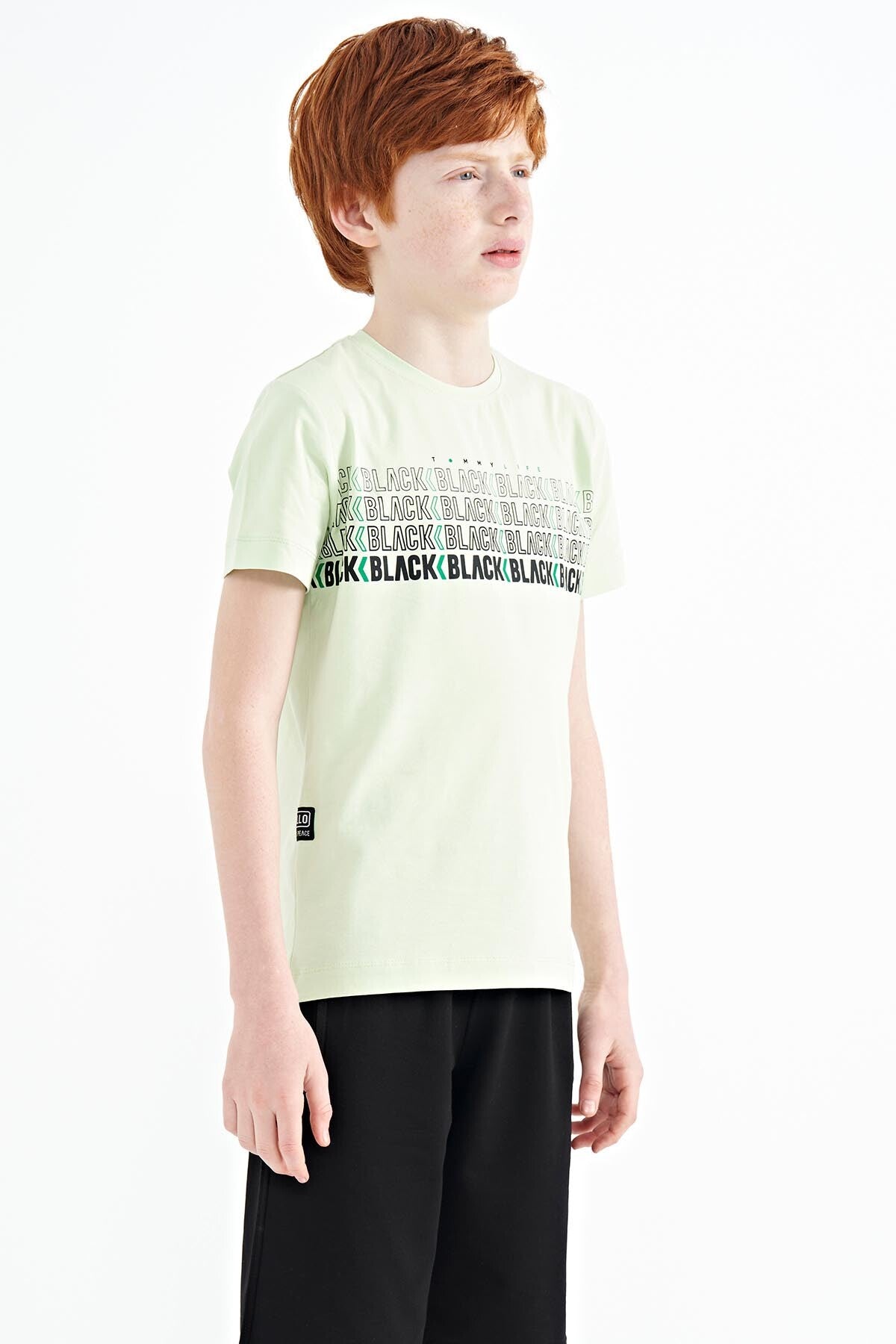 Açık Yeşil Yazı Baskılı O Yaka Standart Kalıp Erkek Çocuk T-Shirt - 11149
