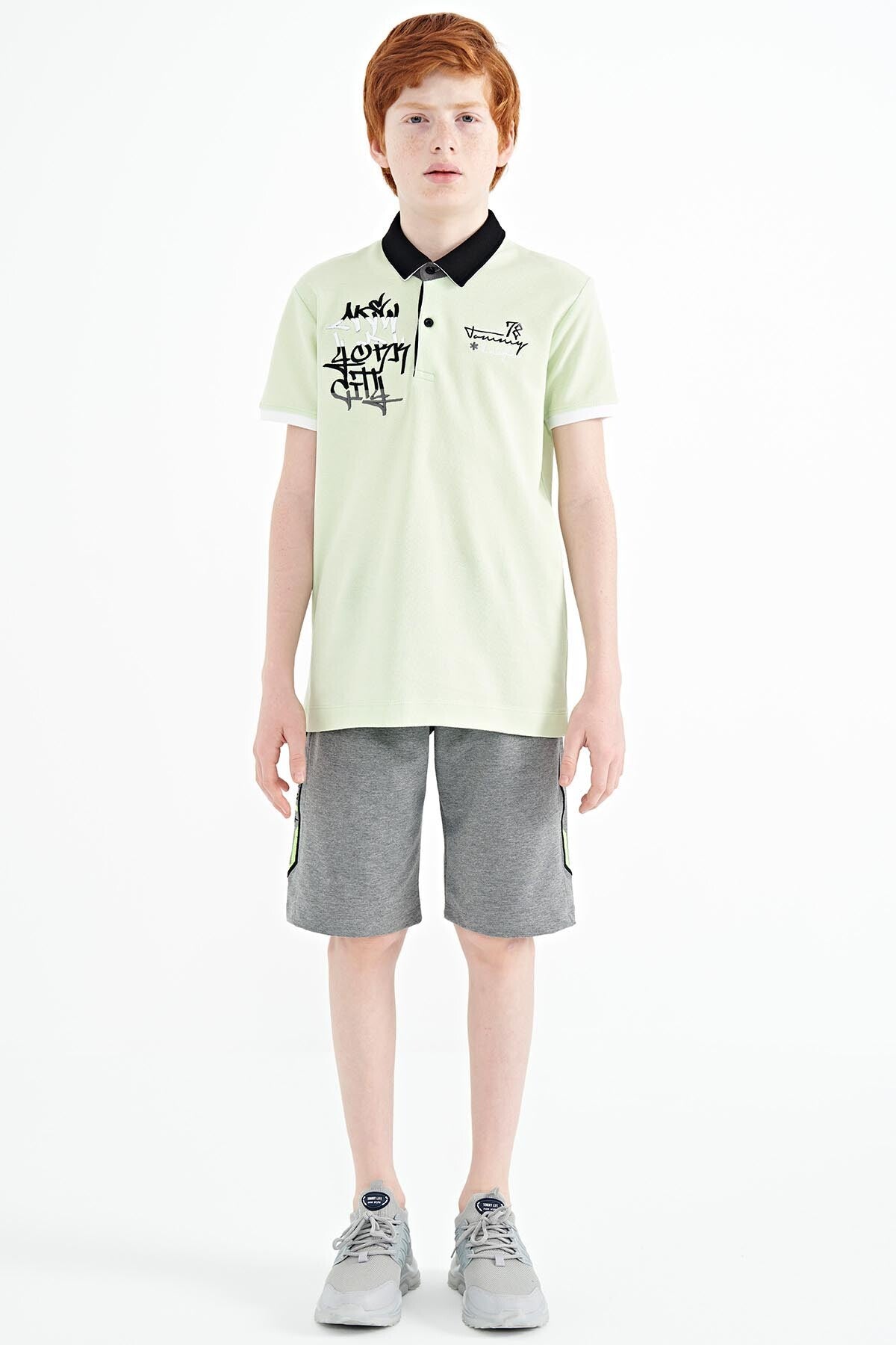 Açık Yeşil Yazı Nakış Detaylı Standart Kalıp Polo Yaka Erkek Çocuk T-Shirt - 11085