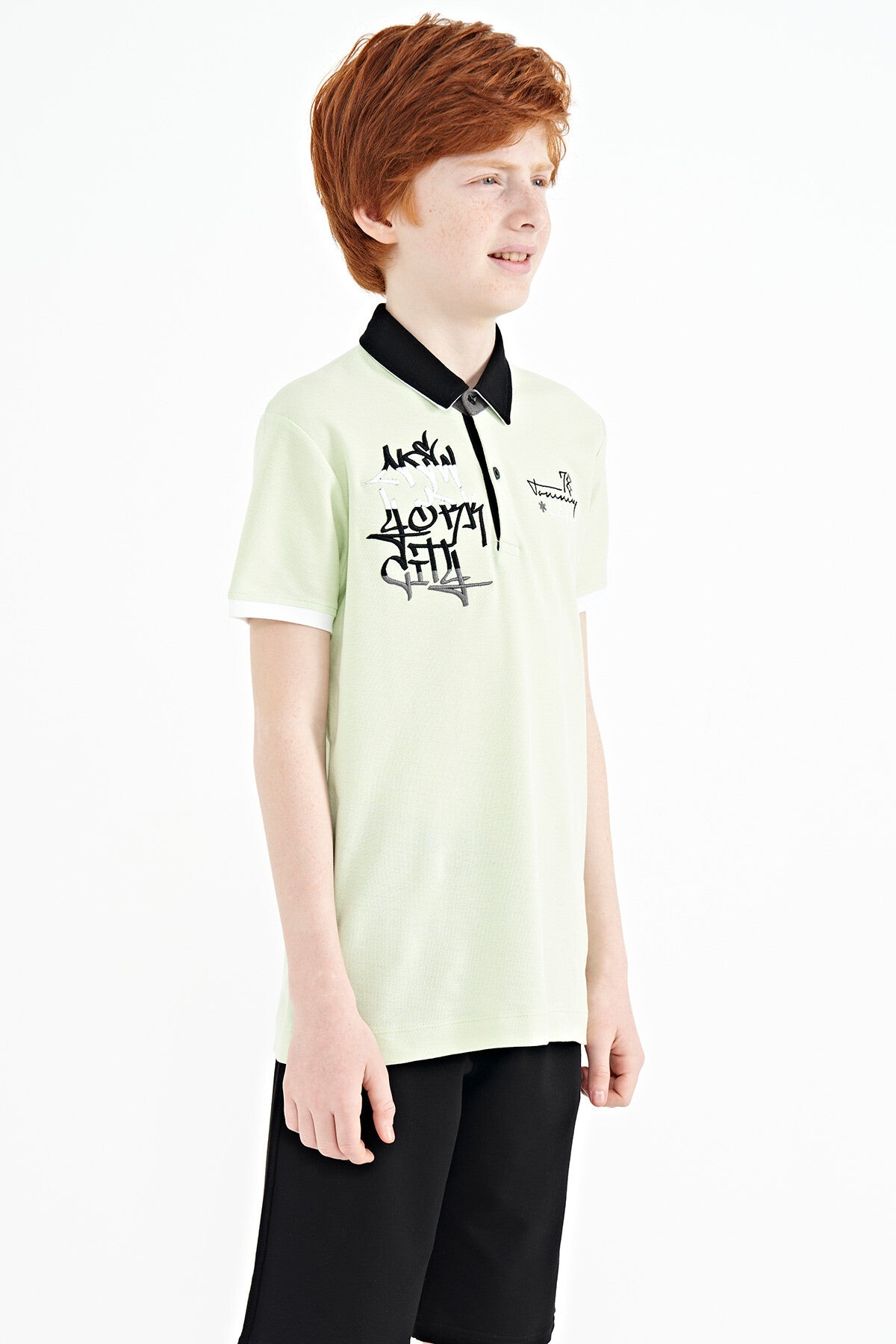 Açık Yeşil Yazı Nakış Detaylı Standart Kalıp Polo Yaka Erkek Çocuk T-Shirt - 11085