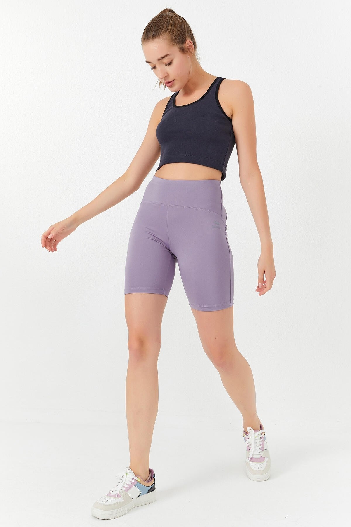 Antrasit Basic Sıfır Kol Dar Kalıp U Yaka Kadın Crop Top Atlet - 97162