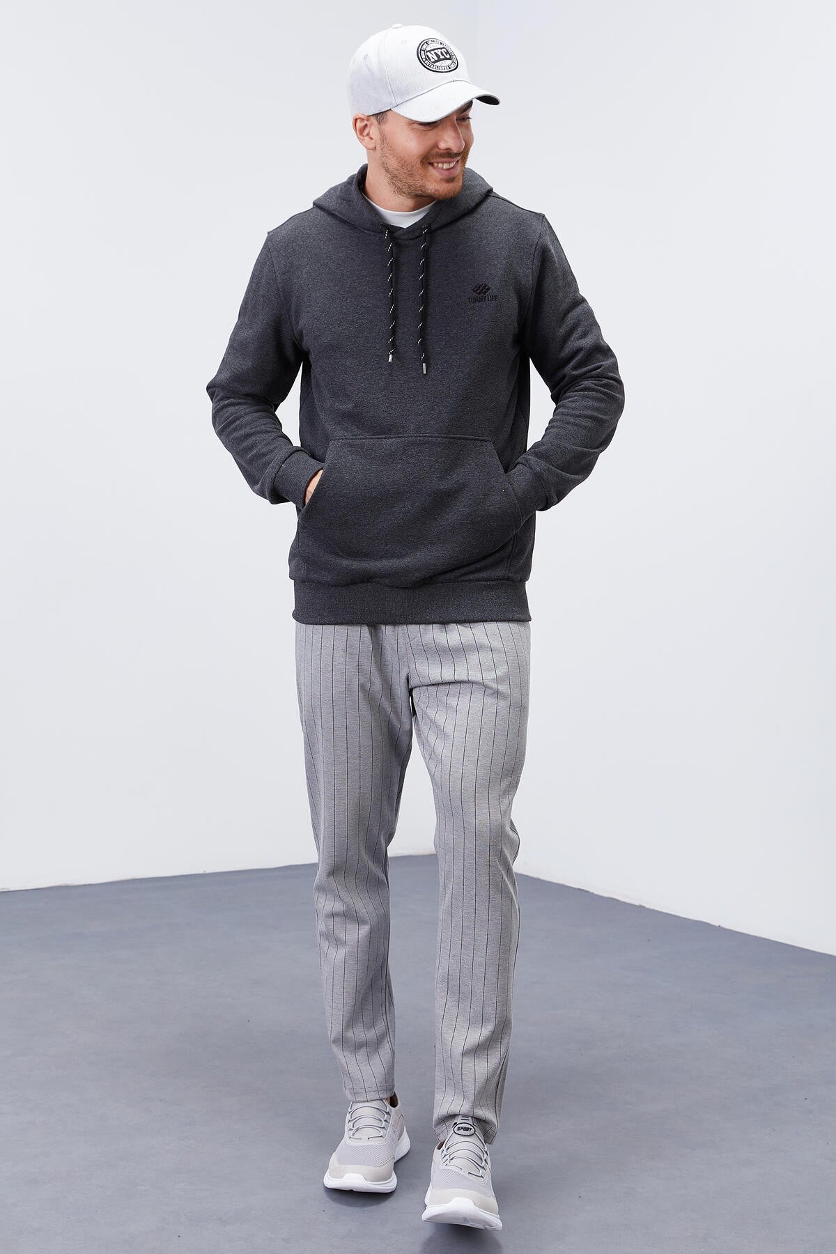 Antrasit Melanj Kanguru Cep Standart Kalıp Kapüşonlu Erkek Sweatshirt - 87872