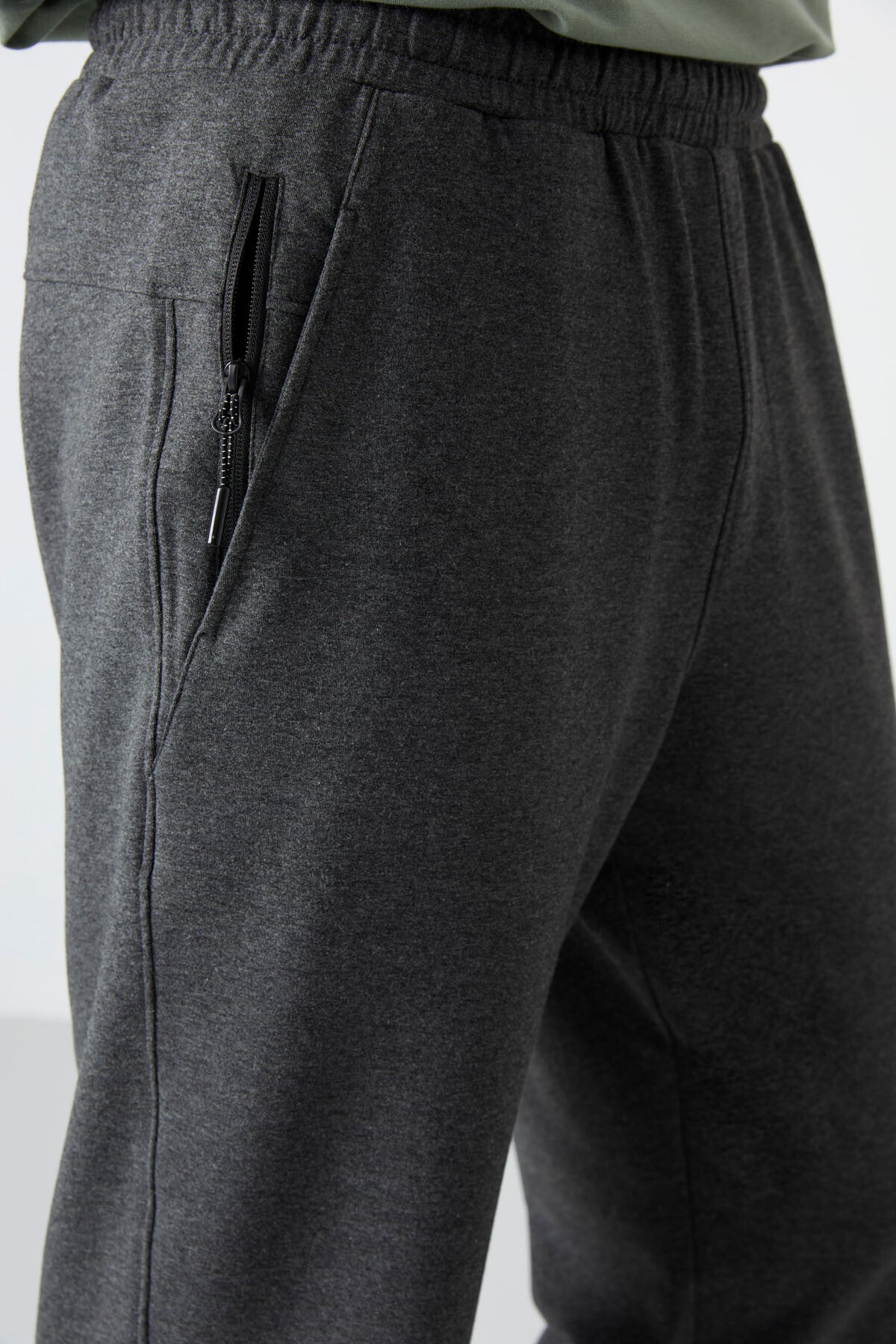 Antrasit Melanj Ön Cep Detaylı Standart Kalıp Klasik Paça Erkek Kapri - 83092