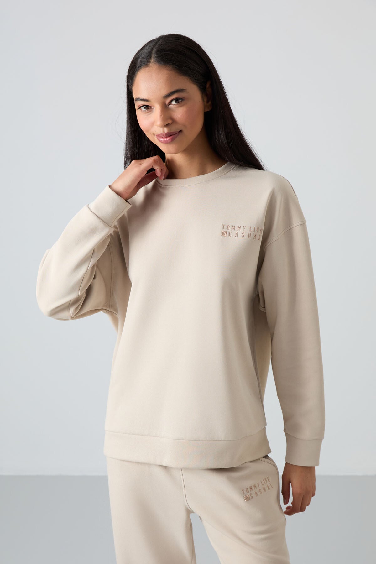 Bej Basic Pamuklu O Yaka Oversize Lastik Paça Kadın Eşofman Takım - 95287